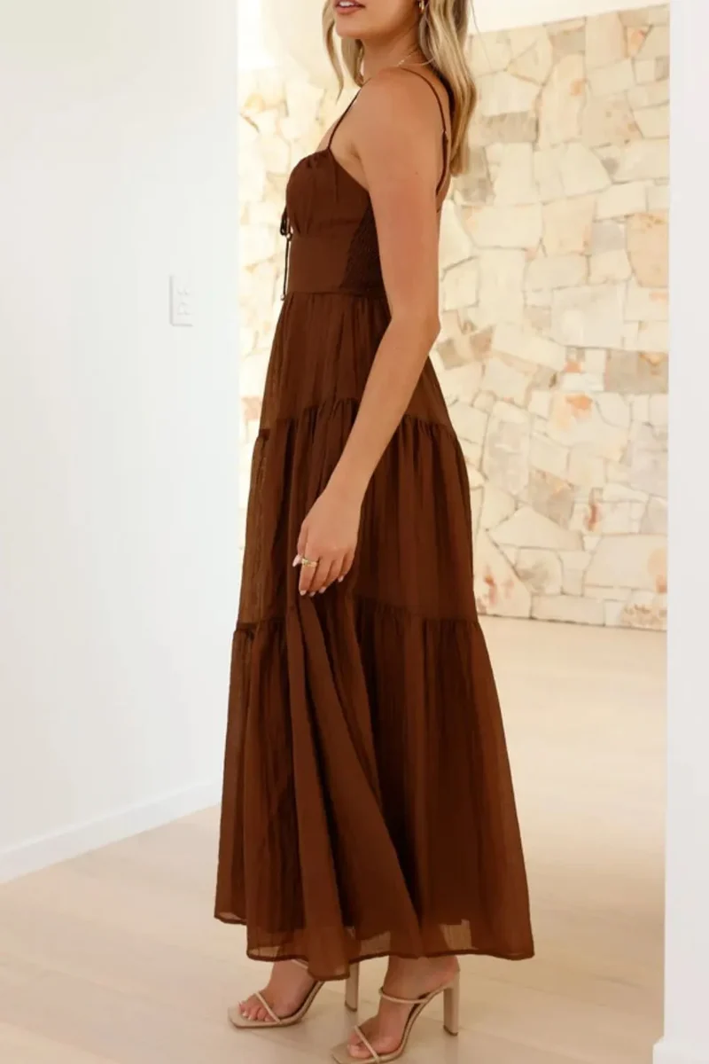 Robe camisole froncée à dos froncé