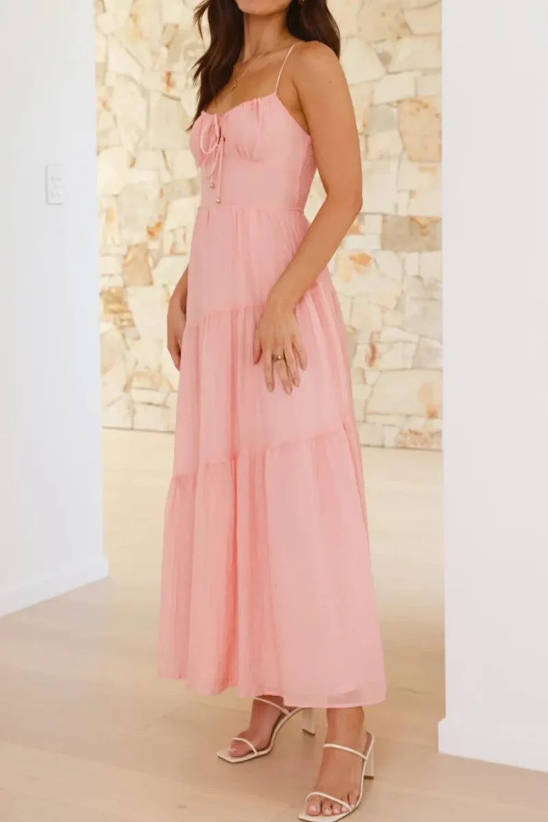 Robe camisole froncée à dos froncé