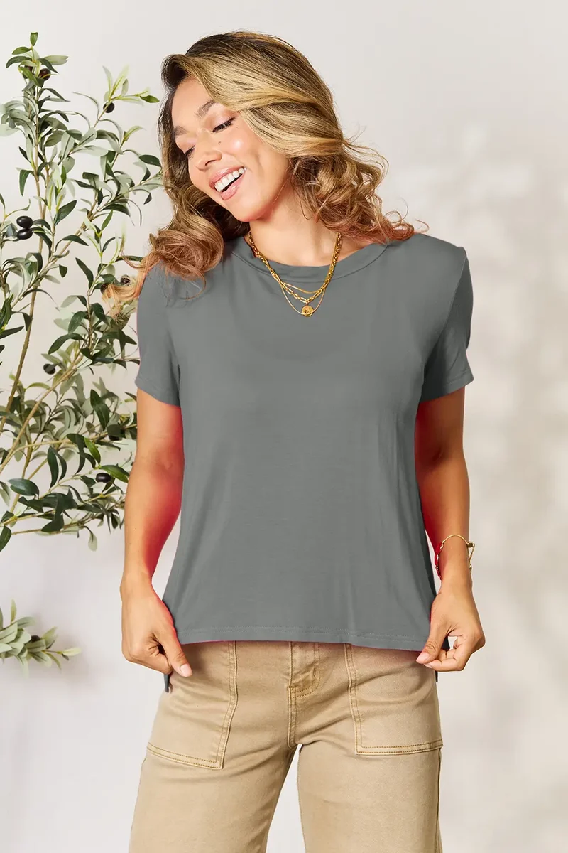 Basic Bae T-shirt à manches courtes et col rond pleine taille