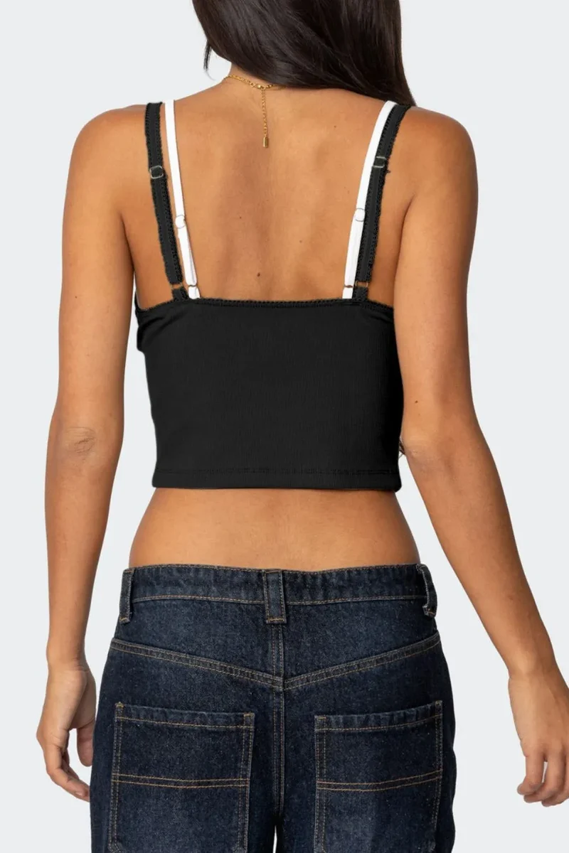 Camisole à col en V et détails en dentelle