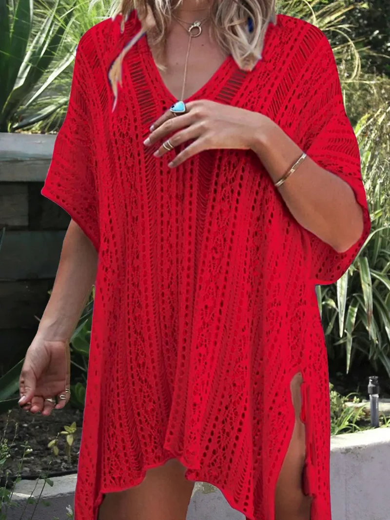 Cache-maillot à col en V et découpes ailes d'ange avec pompon
