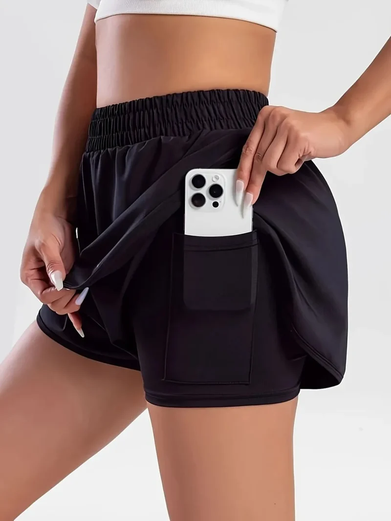 Short actif taille haute à poches