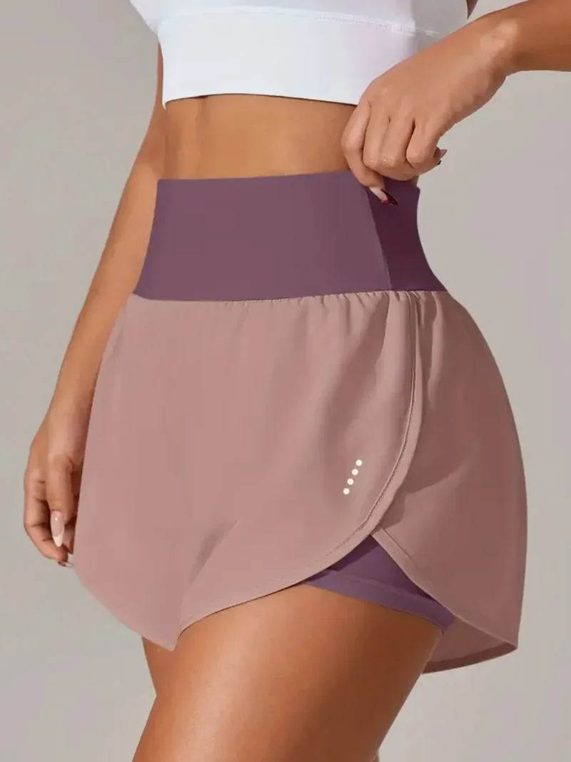Short actif taille haute à poches