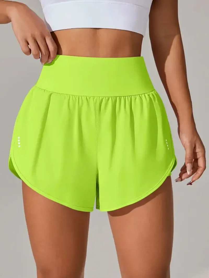 Short actif taille haute à poches