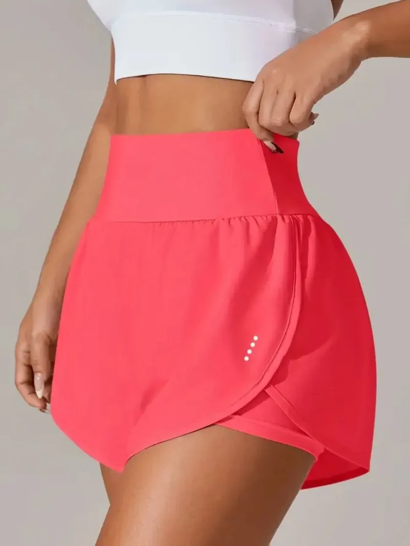 Short actif taille haute à poches