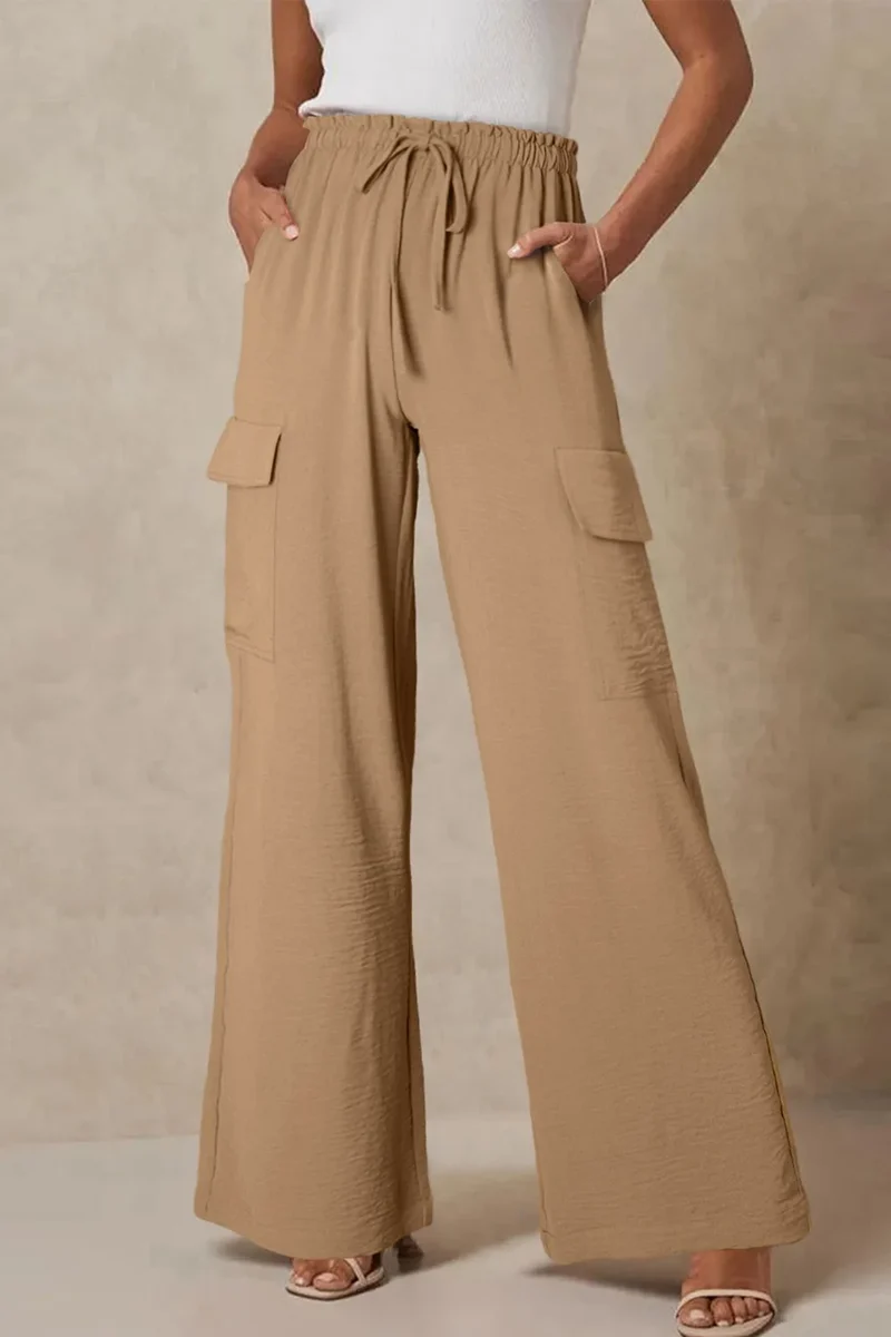 Pantalon utilitaire à jambes larges avec cordon de serrage et taille à volants