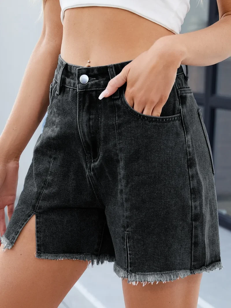 Short en jean fendu à ourlet brut