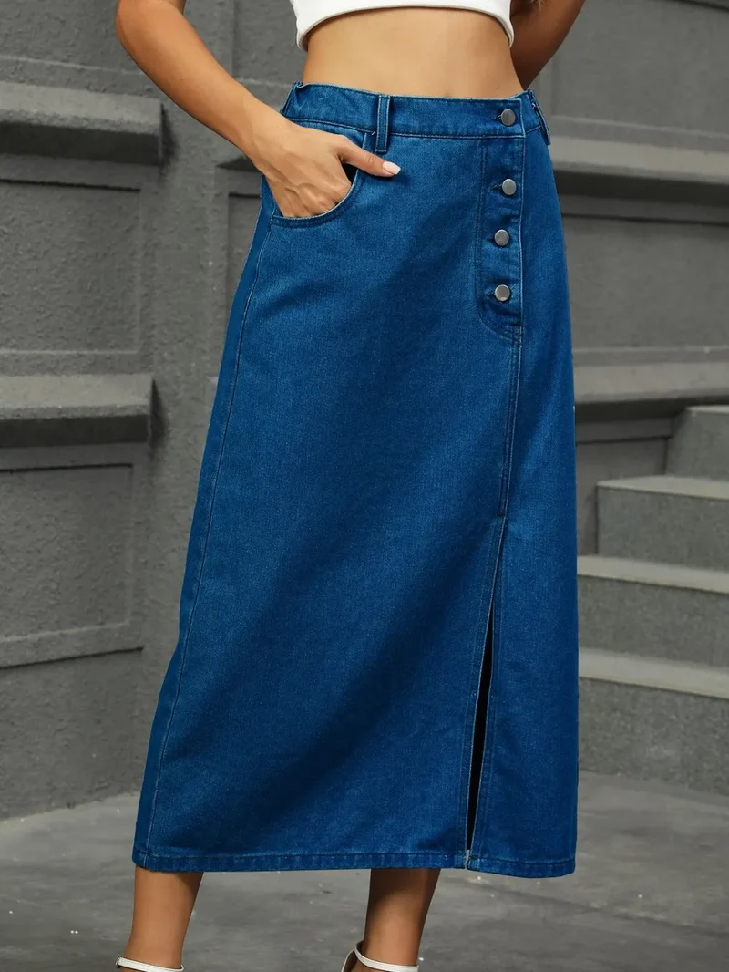Jupe midi en jean fendue avec boutons