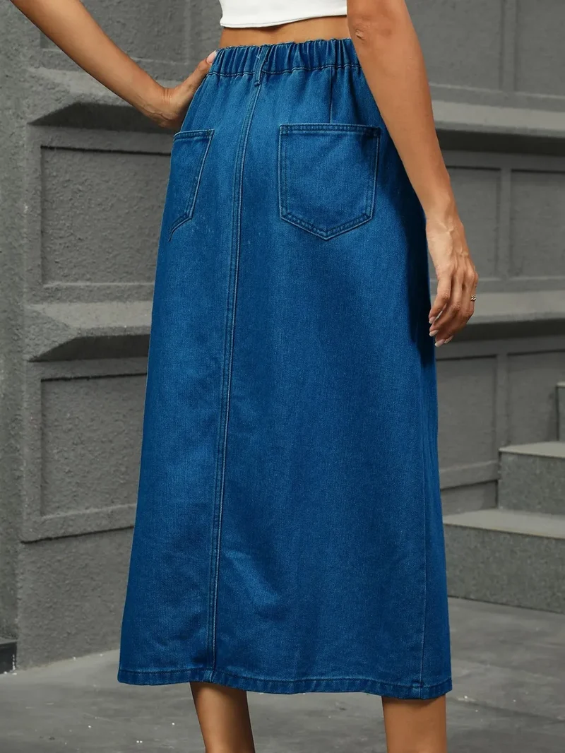 Jupe midi en jean fendue avec boutons