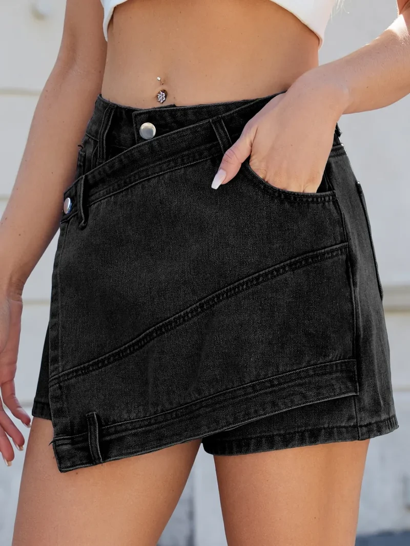 Jupe-short asymétrique en jean avec poches