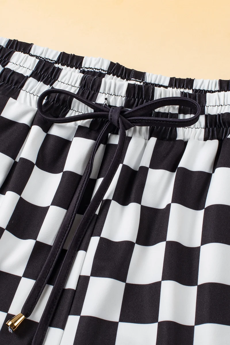 Short à carreaux avec cordon de serrage et poches