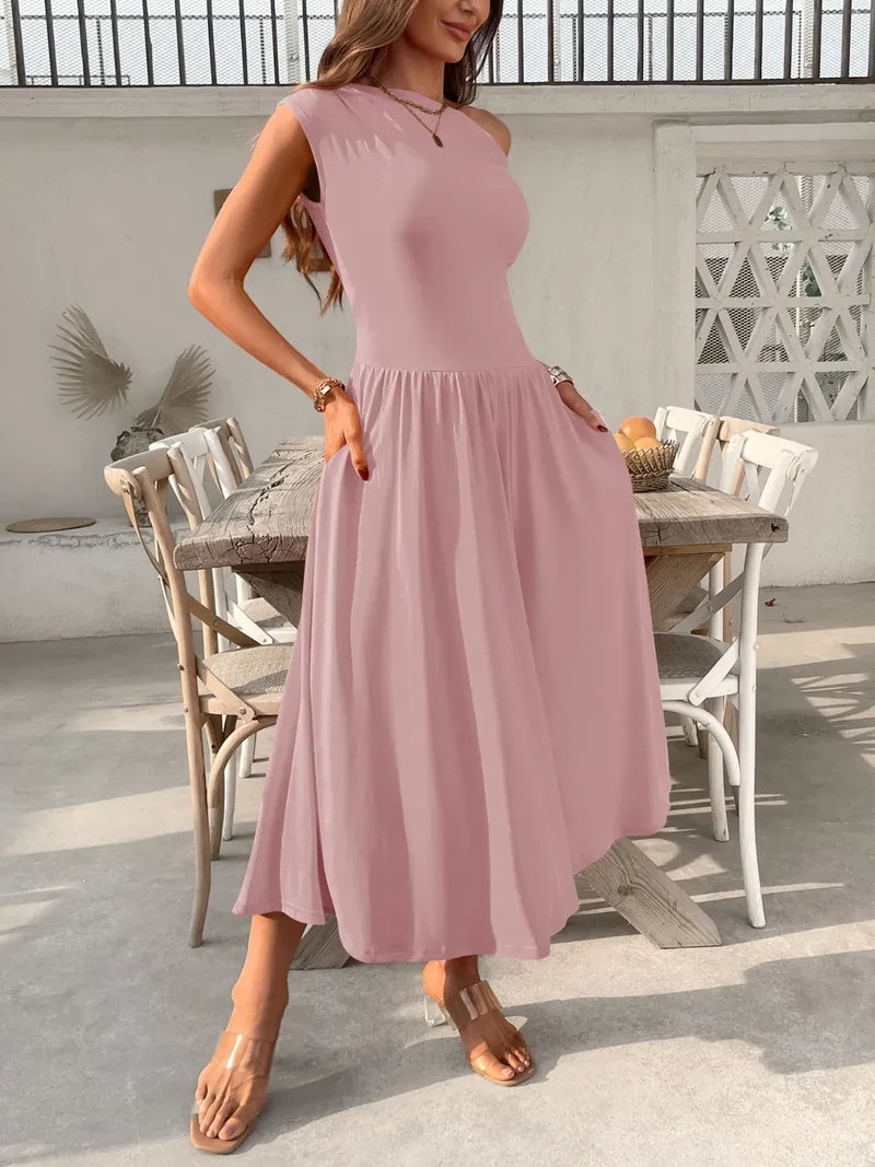 Robe à une épaule avec poches