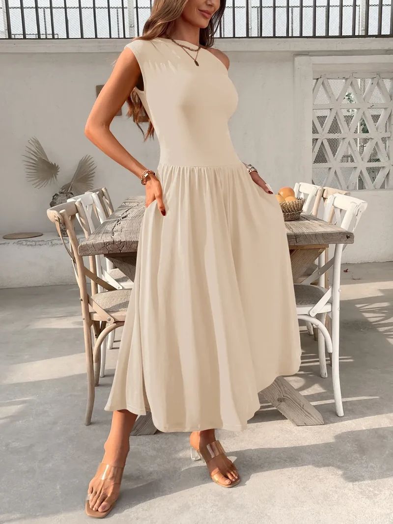 Robe à une épaule avec poches