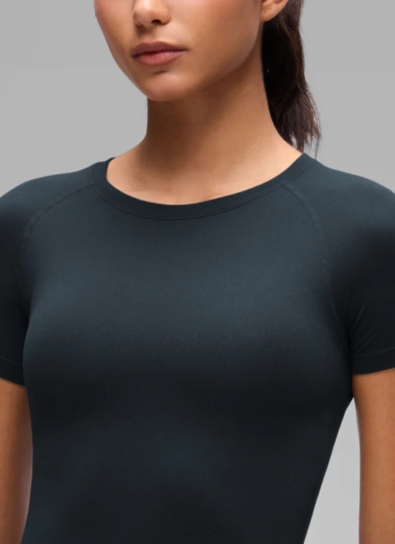 Flex Seamless Fitted Crewneck Short Sleeve