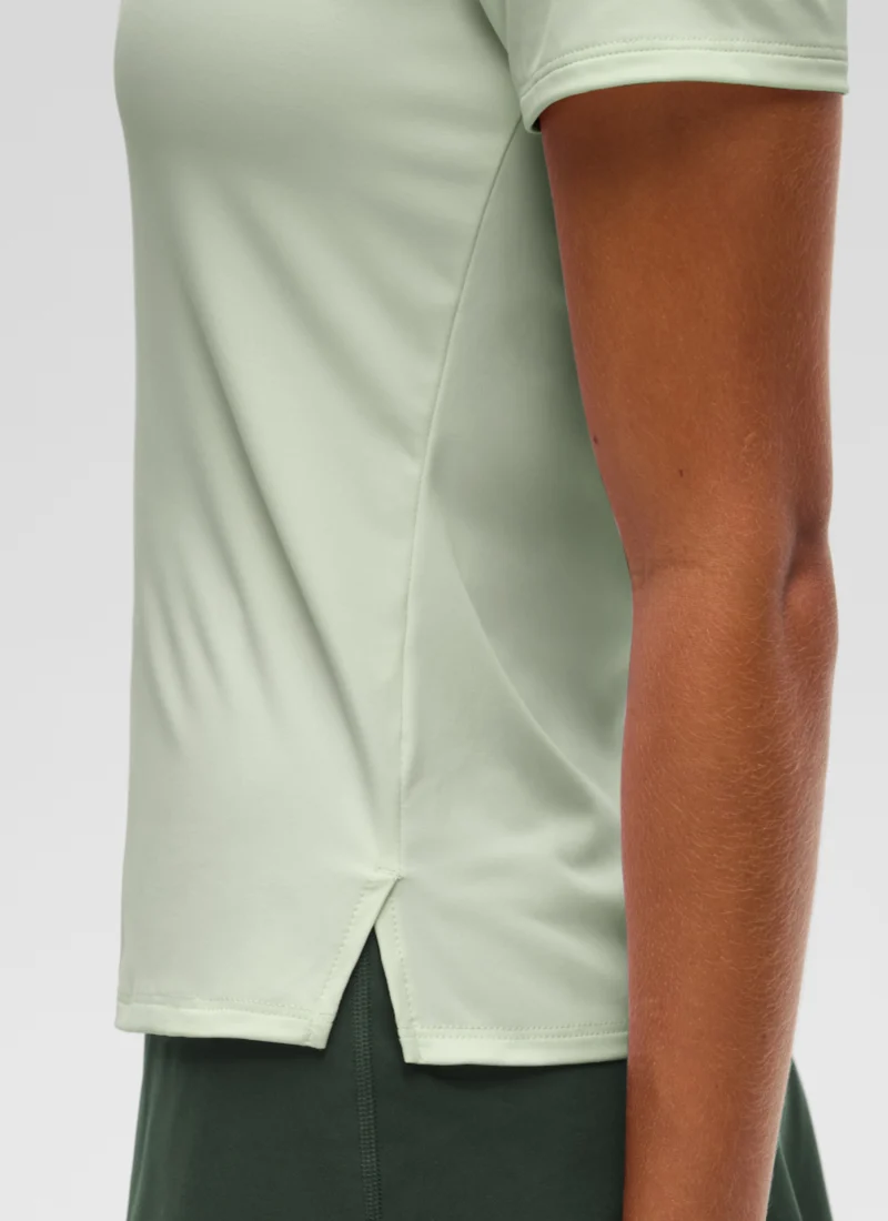 Hip Length Polo Slim Fit Short Sleeve