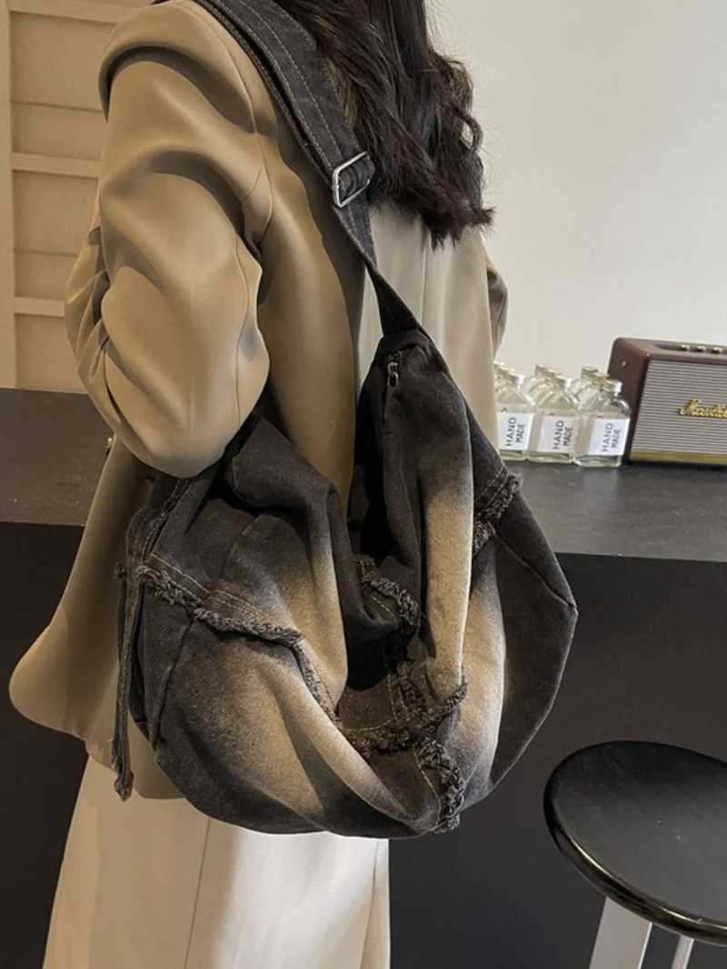 Sac bandoulière dégradé à ourlet brut