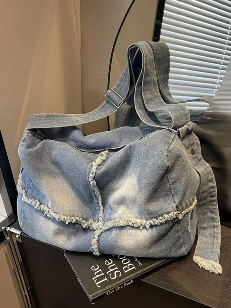 Sac bandoulière dégradé à ourlet brut