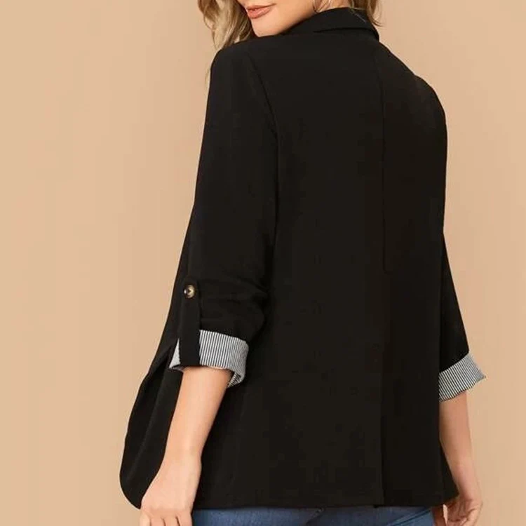 Blazer à col à revers et manches retroussées