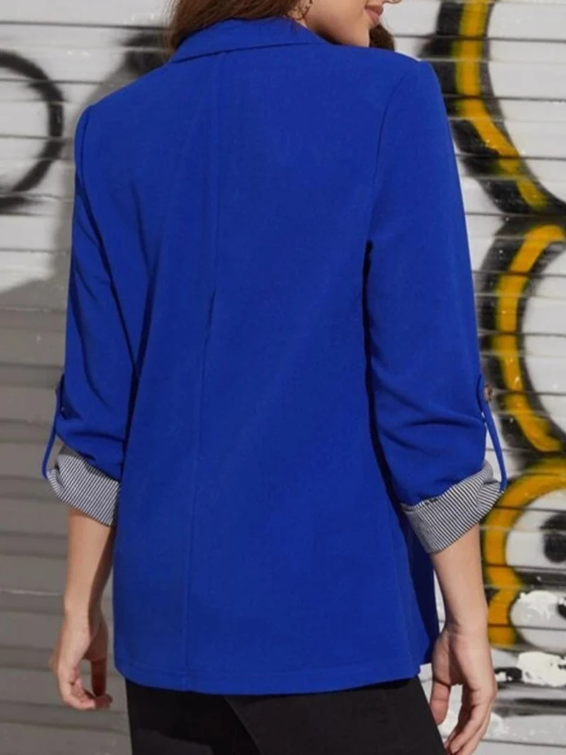 Blazer à col à revers et manches retroussées