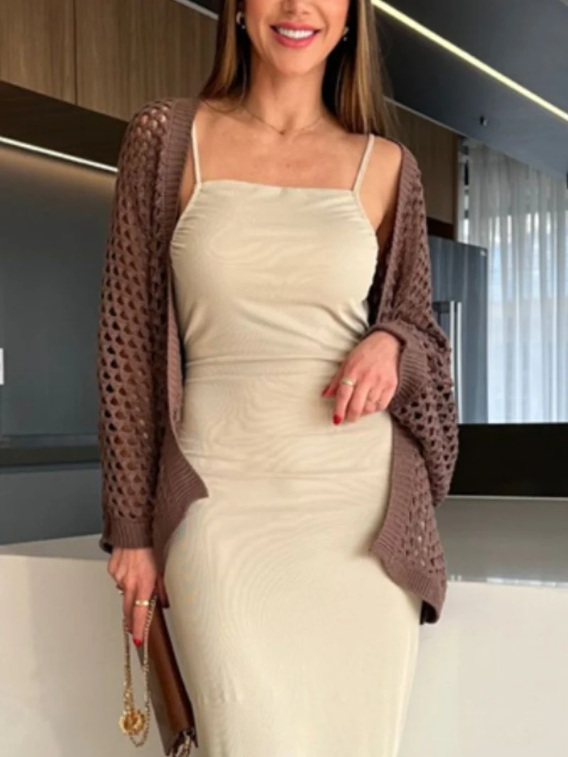 Cache-maillot ouvert sur le devant