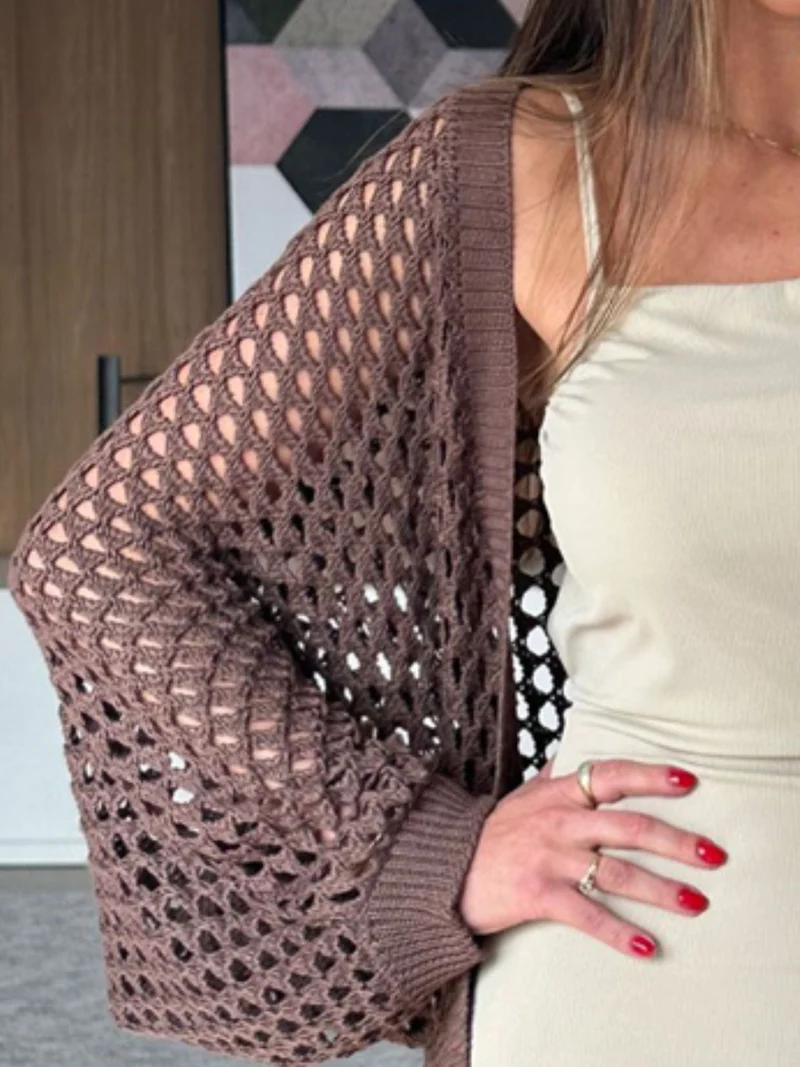 Cache-maillot ouvert sur le devant