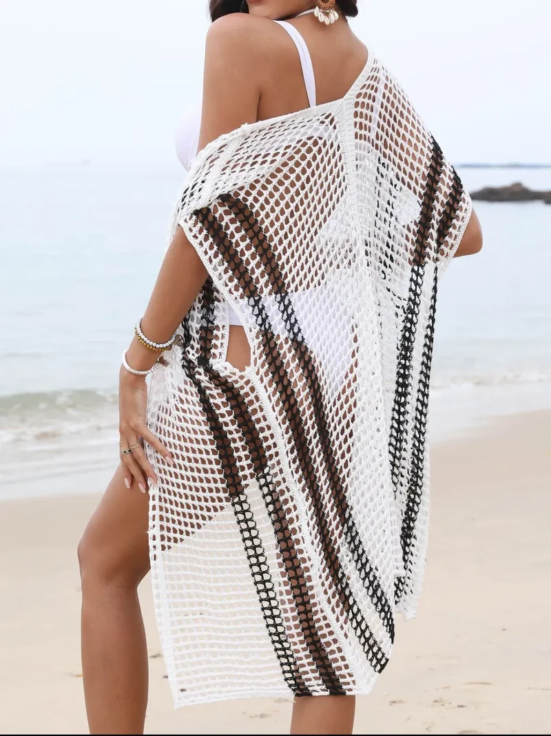 Cache-maillot ouvert à l'avant et contrasté