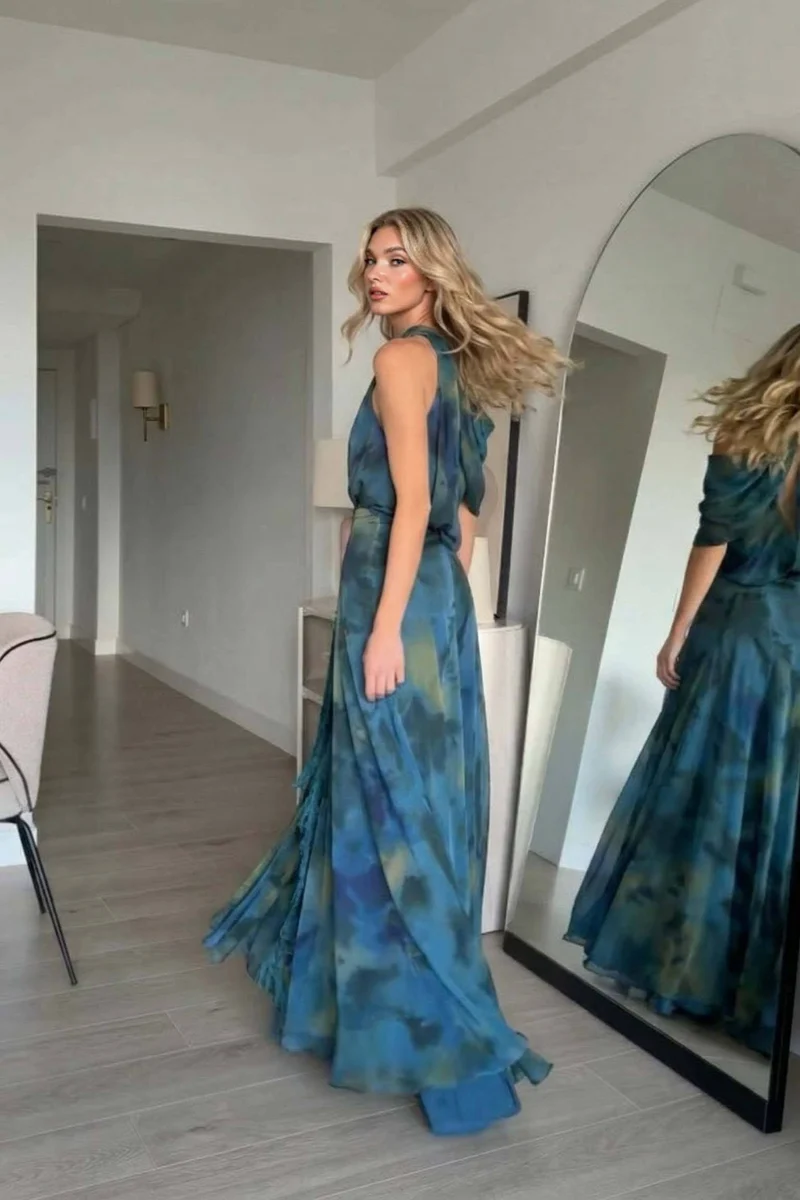 Asymmetric Design Printed Top Scarf And Skirt Set
