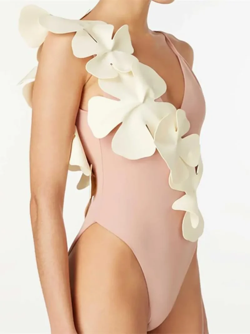 Maillot de bain une pièce à bretelles spaghetti et fleurs contrastées