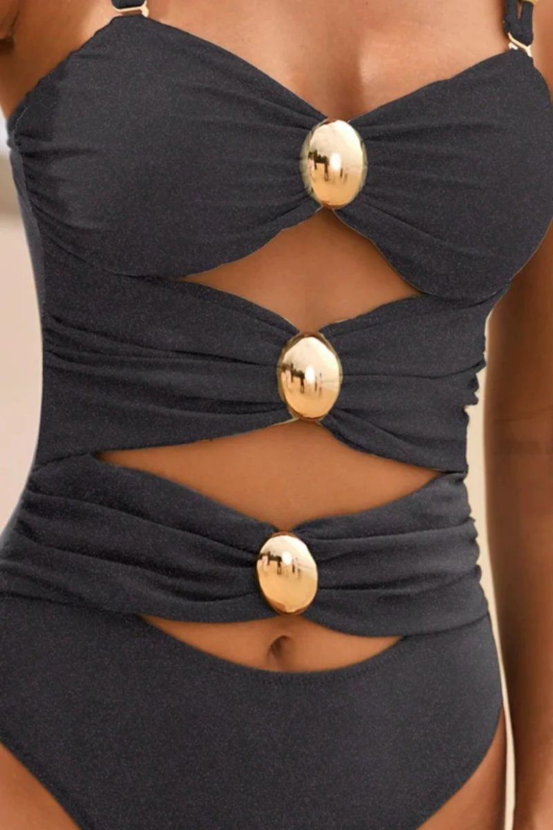 Maillot de bain une pièce à décolleté en cœur et froncé