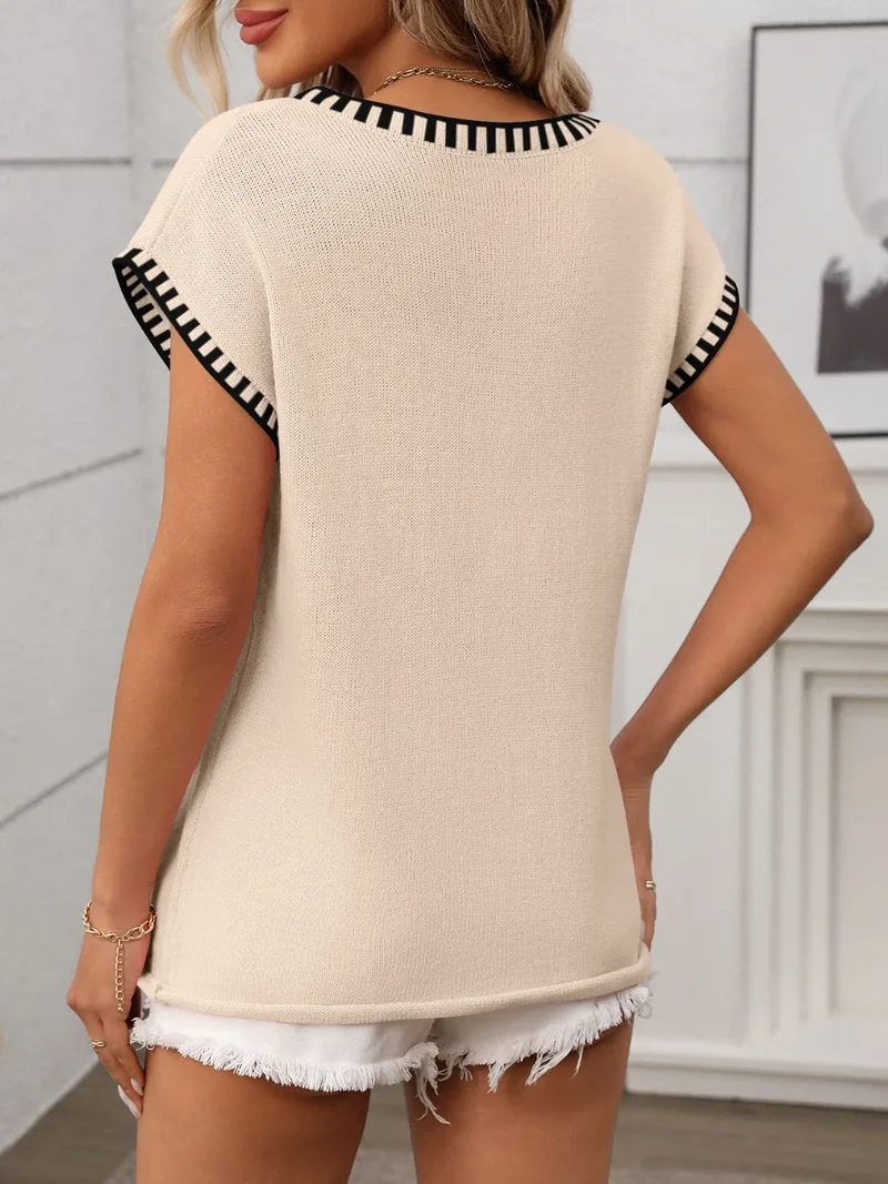 Haut en tricot à col en V et bordure contrastée