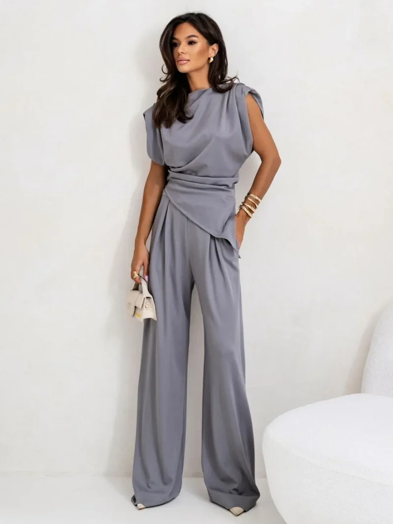 Ensemble haut froncé fendu et pantalon large