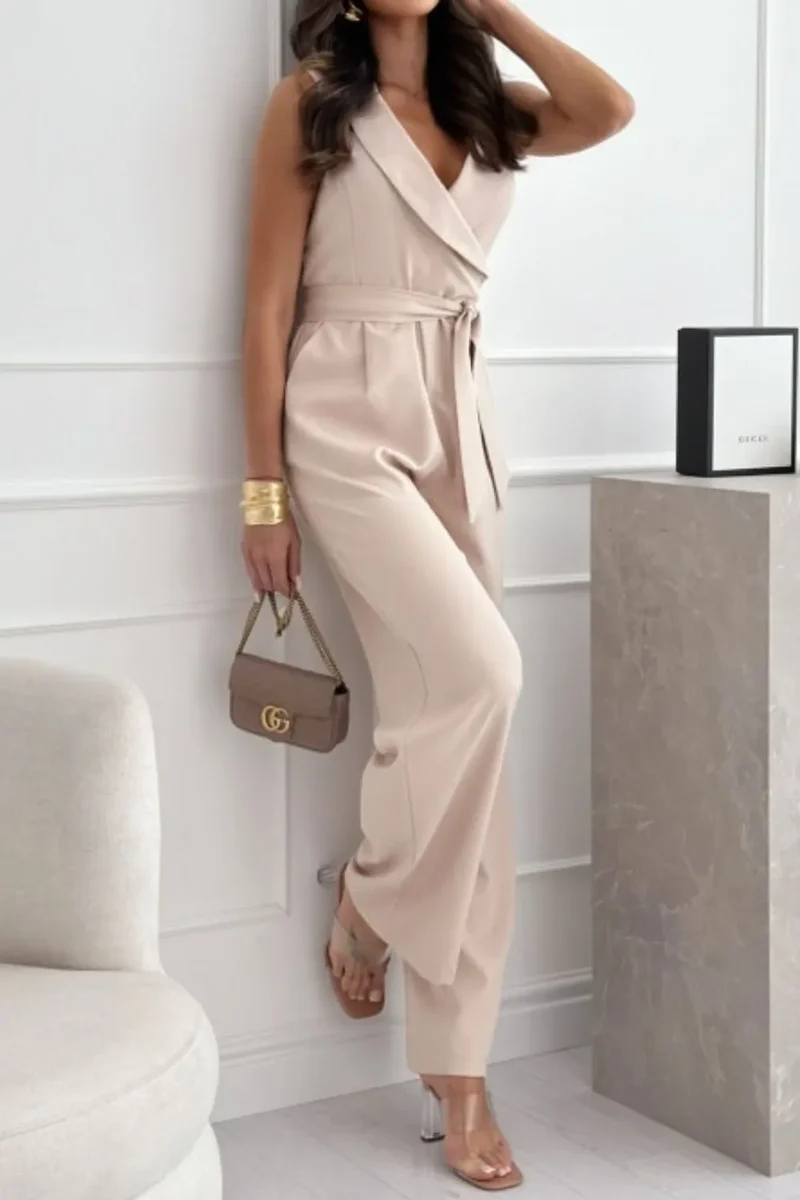 Combinaison à jambes larges sans manches avec surplis