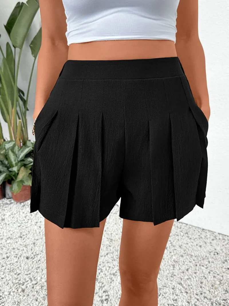 Short plissé avec poches