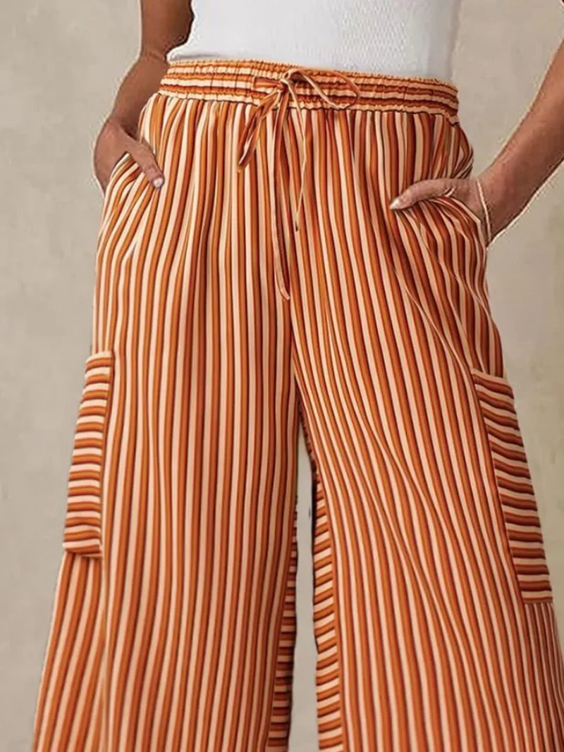 Pantalon large à rayures contrastées