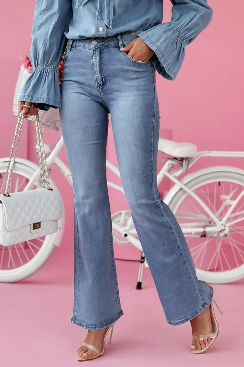 Jean bootcut avec poches