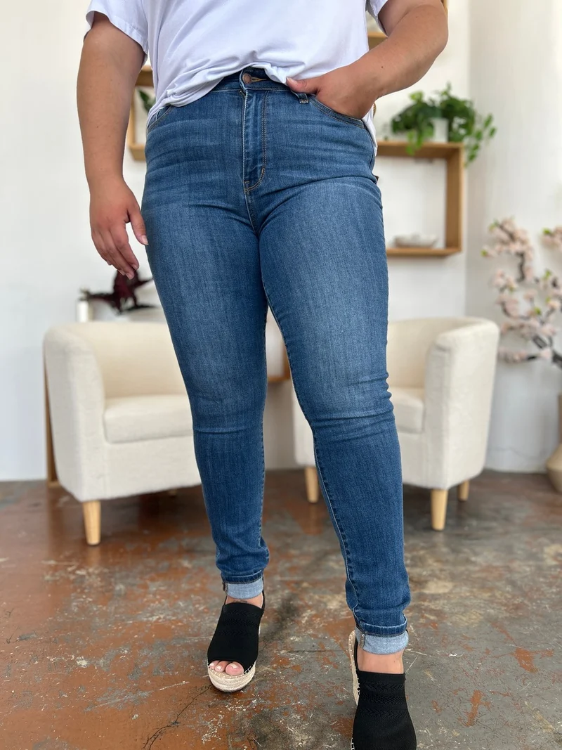Jean skinny Judy Blue pleine taille à ourlet resserré