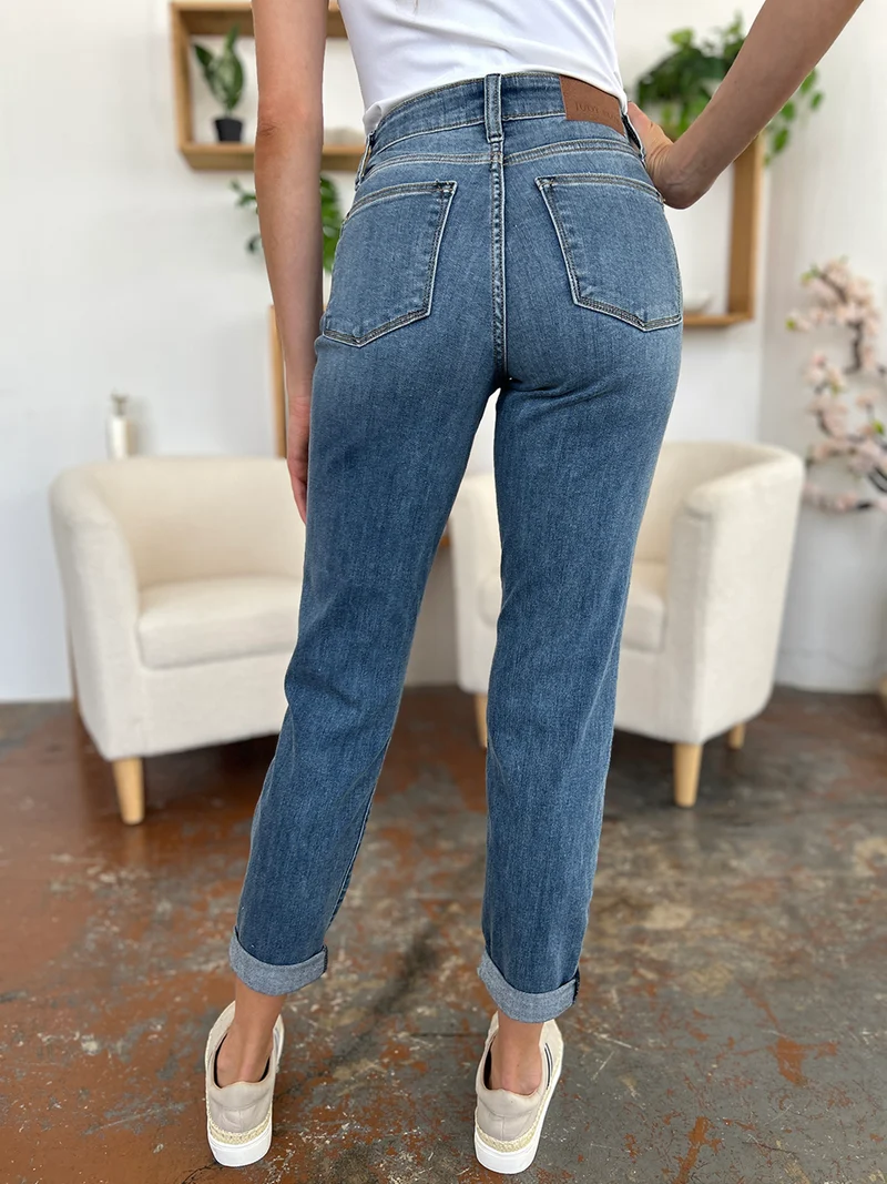 Jean slim Judy Blue taille haute à ourlet retroussé