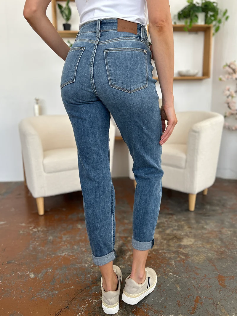 Jean slim Judy Blue taille haute à ourlet retroussé