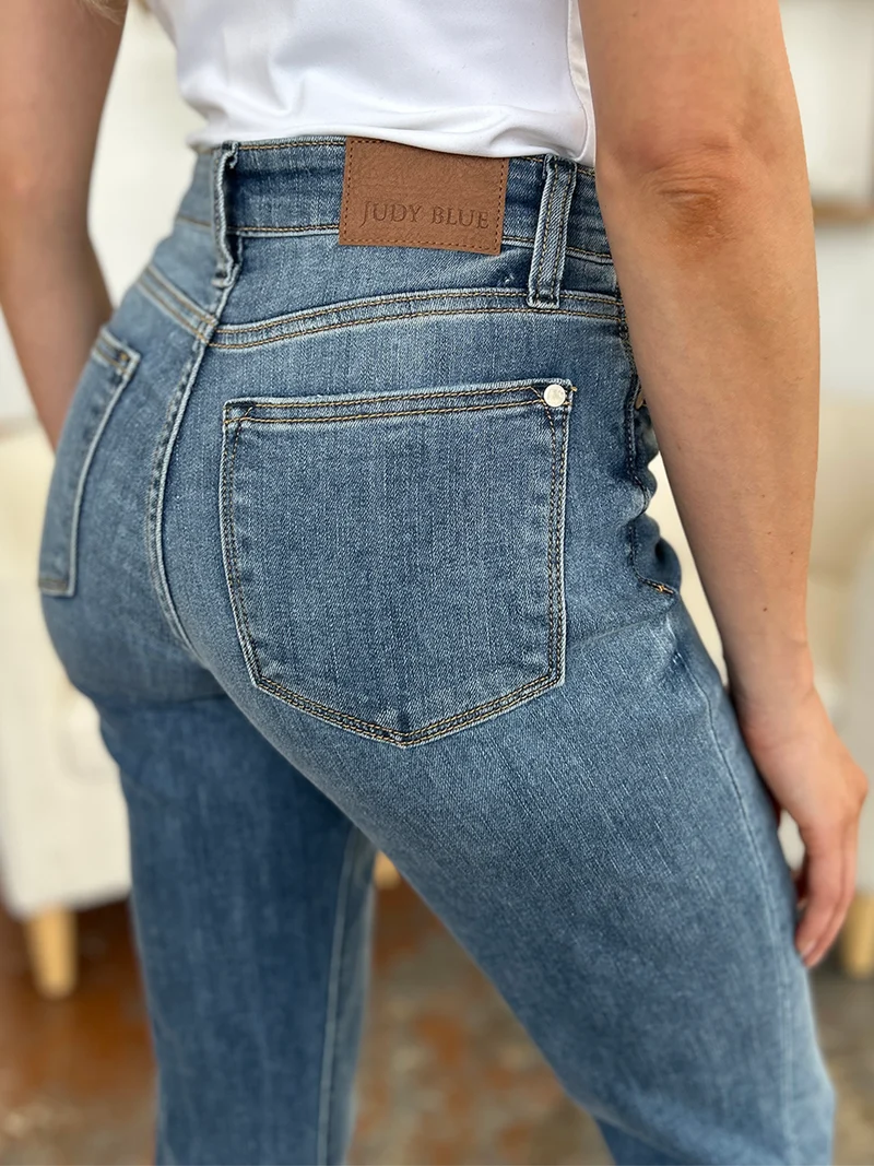 Jean slim Judy Blue taille haute à ourlet retroussé