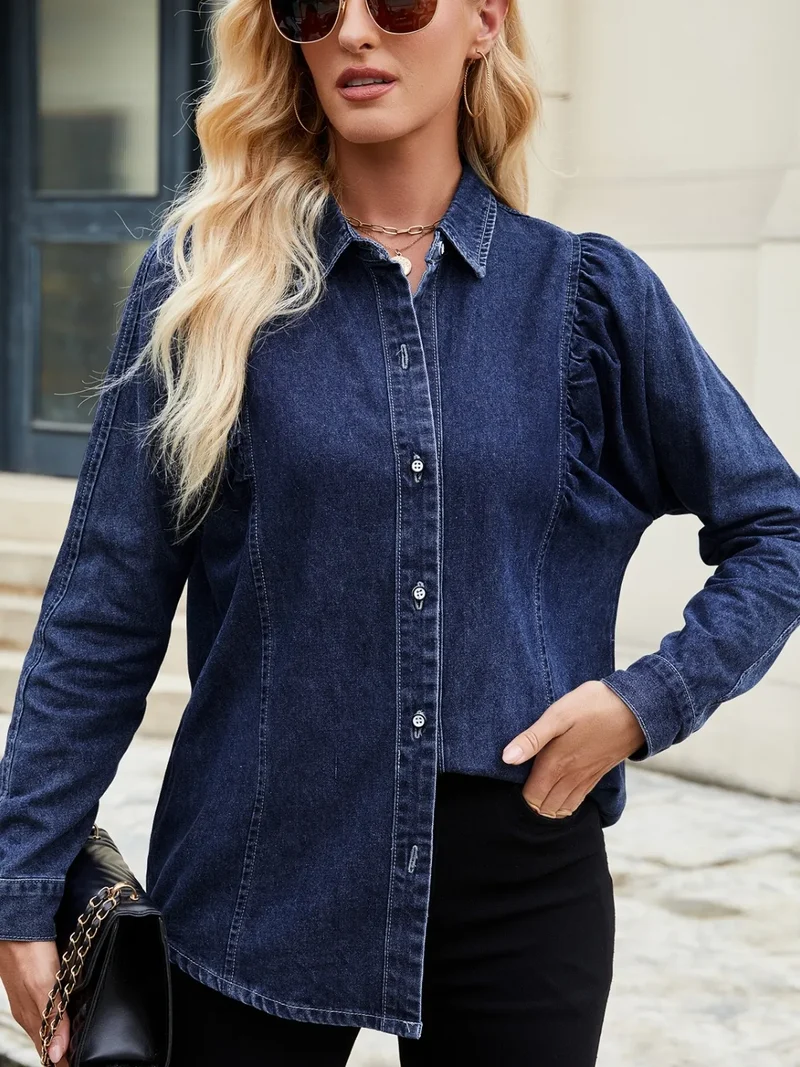 Chemise en jean à col boutonné