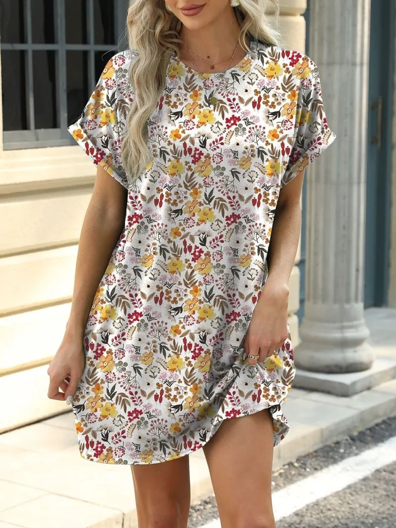 Mini-robe imprimée à col rond et manches courtes