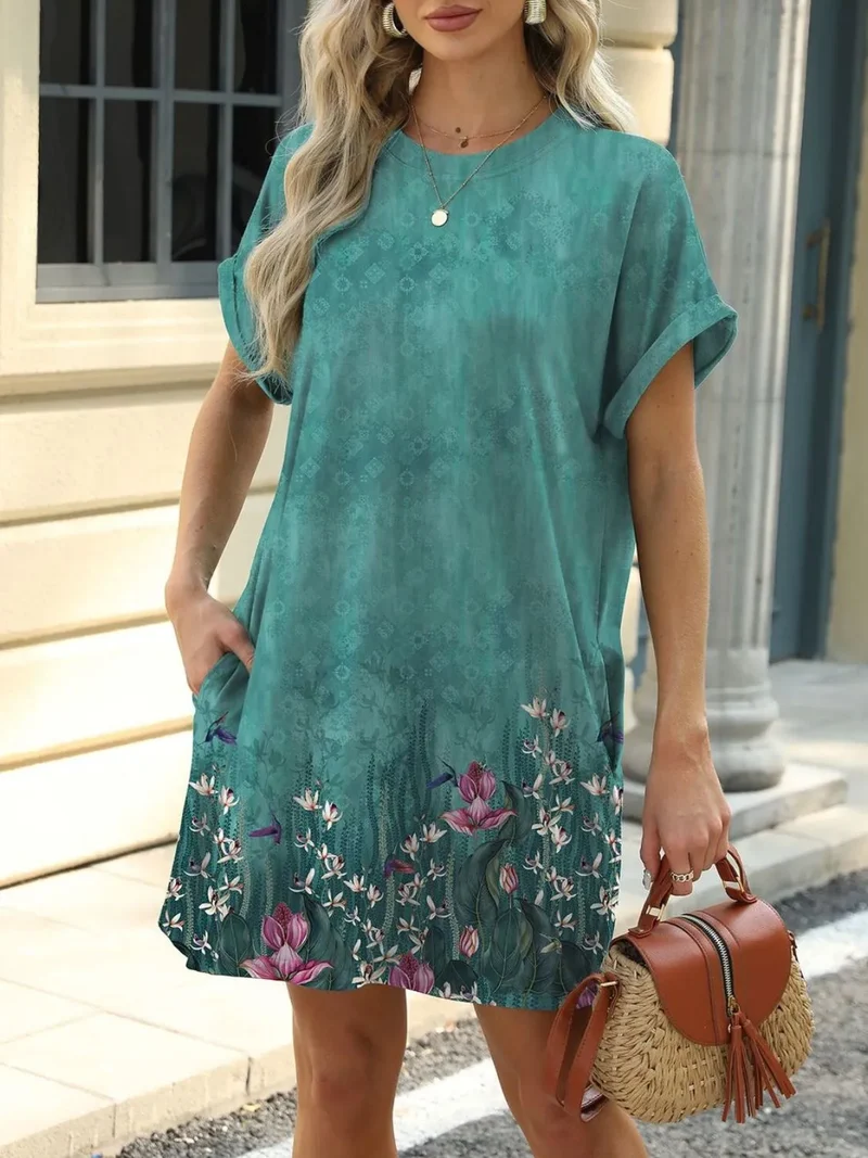 Mini-robe imprimée à col rond et manches courtes