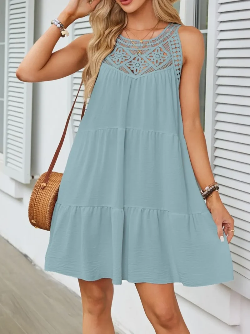 Robe sans manches en dentelle à ourlet volanté