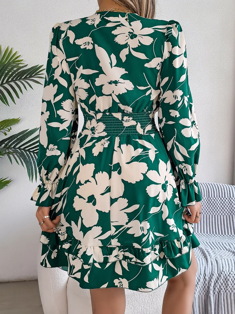 Robe imprimée à manches longues et volants