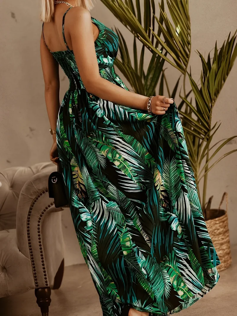 Robe longue camisole à imprimé smocké et surplis