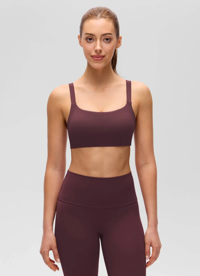 Butterluxe Adjustable Wide Strap Sports Bra