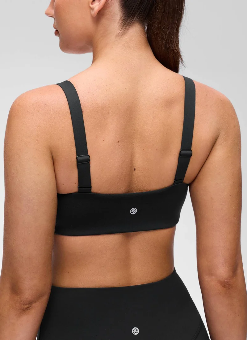 Butterluxe Adjustable Wide Strap Sports Bra
