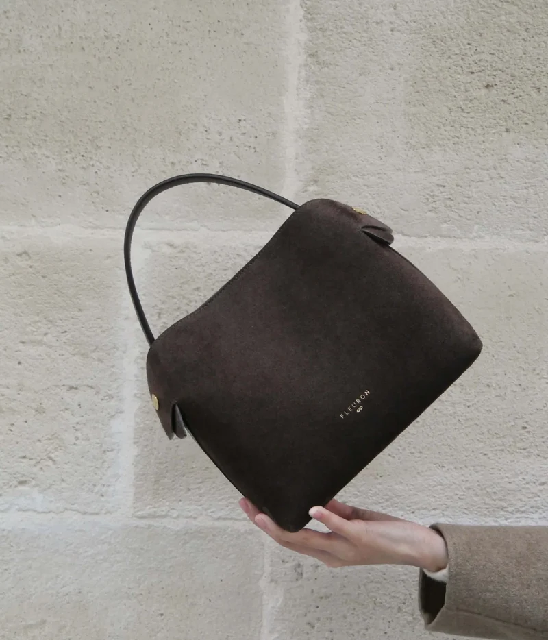 Medium Swann | Suede Moka
