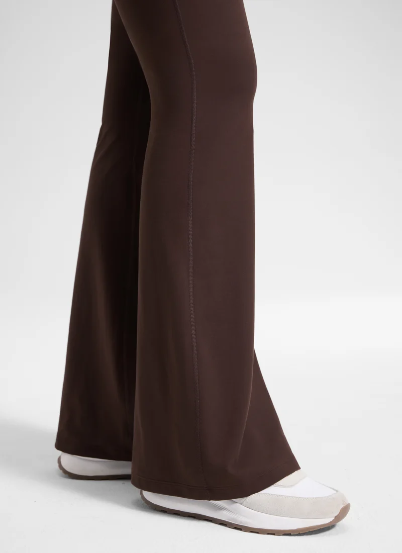 Butterluxe Maternity Flare Pocket Legging 29"