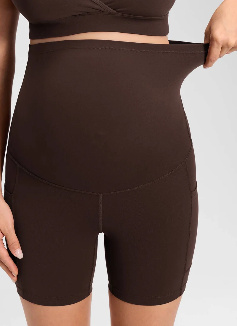 Butterluxe Maternity Pocket Shorts 5''